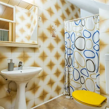 Apartment Family Friendly With A Swimming Pool Sumpetar, Omis - 21633