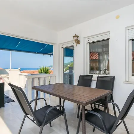 Family Friendly With A Swimming Pool Sumpetar, Omis - 21633 Sumpetar