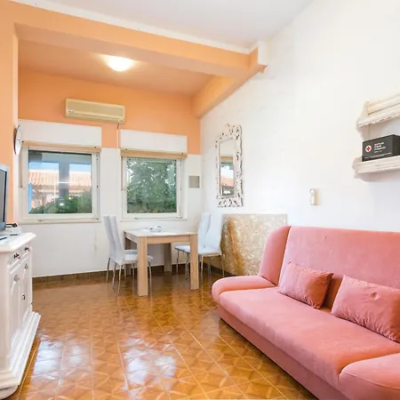 Family Friendly With A Swimming Pool Sumpetar, Omis - 21633 Sumpetar
