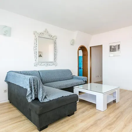 Apartment Family Friendly With A Swimming Pool Sumpetar, Omis - 21633 *
