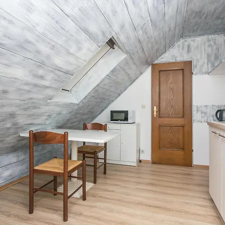 Family Friendly With A Swimming Pool Sumpetar, Omis - 21633 Apartment